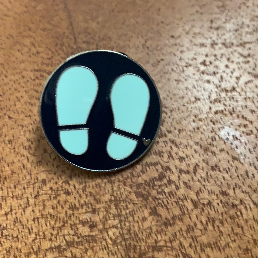 Hidden Mickey pin